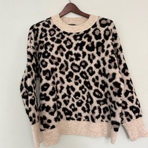 Vince Camuto Leopard Print Sweater - Black and Cream